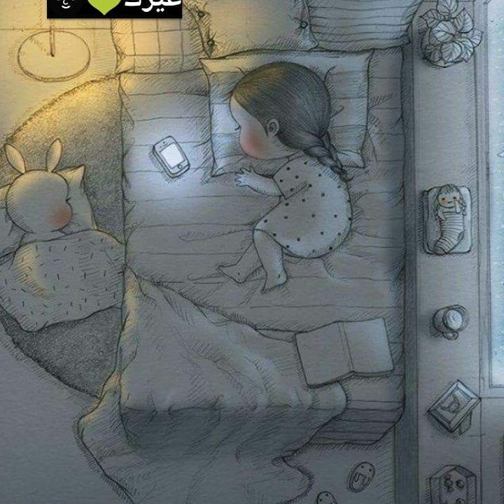 lina_a_99's tweet photo. استشعر بداخلي عدة اشخاص احدهم يضحكبصخب ولاخر يبكي بحرقةوالثالث لايبالي بشيئ🌚💚 https://t.co/kK0QYYHulW