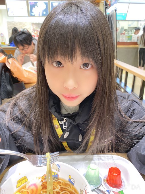Twitterのコスプレ画像18