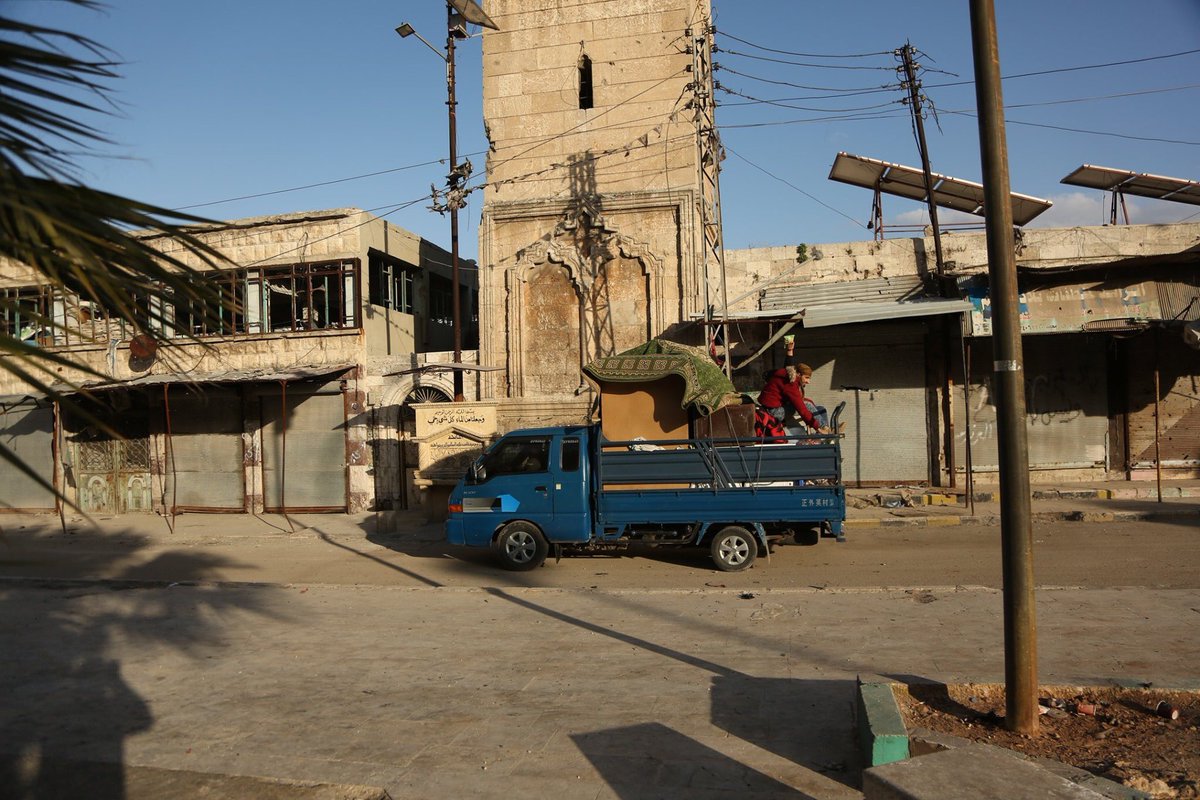 ActForGhouta's tweet image. Who said the house is not precious!!
Who would say that the homeland is not precious..?
When you are forced to leave them, then you will feel it ...                              all story : facebook.com/18230816143910…
Photo by: @YahyaNemah #IdlibisUnderFire #SaveIdleb #Syria