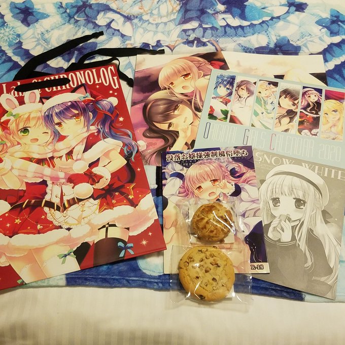 各種新刊はこんな感じで!明日はよろしくお願いします~!😄 