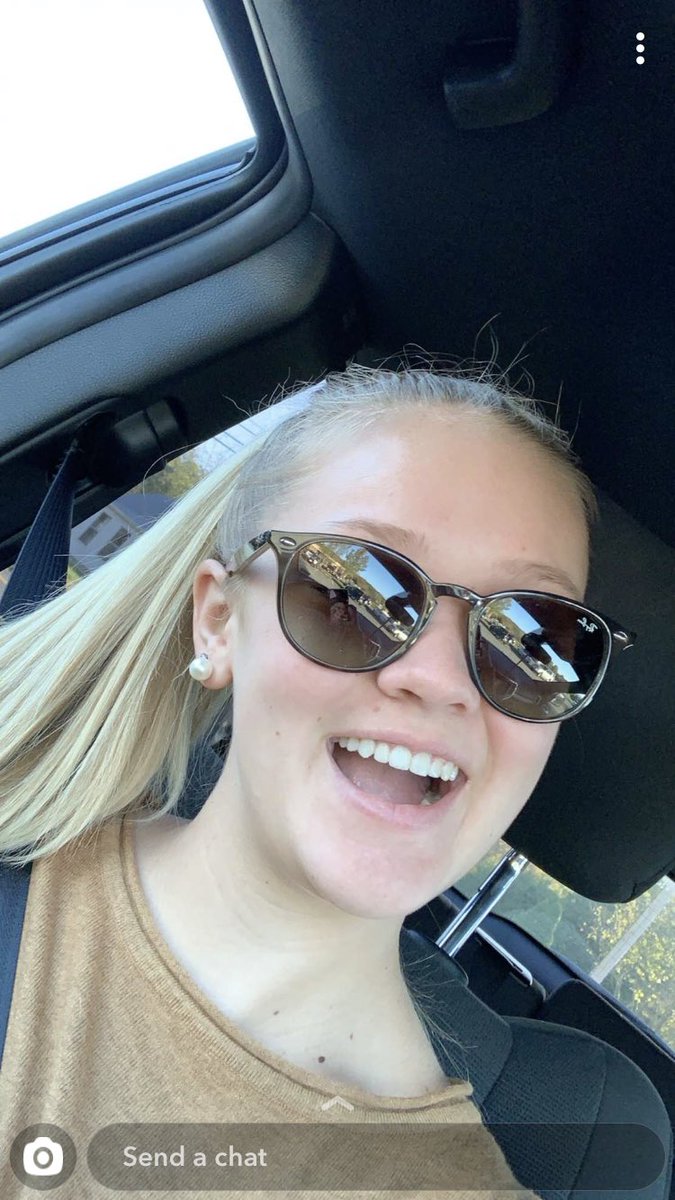 BarnesChrbar's tweet photo. Happy 1️⃣8️⃣th Birthday Mae!! We love you!! 🎂🎁🥳❤️@maeganbarnes6 https://t.co/9jTFtpaSkV
