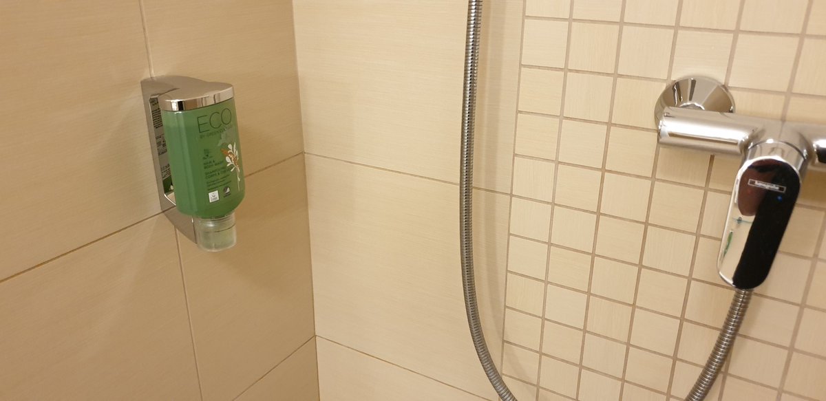 SevenDaysPrague's tweet photo. We provide new ECO cosmetics in all our hotel rooms 😉🍃🍃 #prague #hotelsevendays #eco #cosmetics https://t.co/Piz4RkM2V0