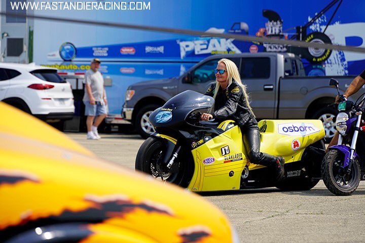 FastAndieRacing's tweet photo. https://t.co/HvjtnU6bdO
#fastandie #girlpower #nhra #prostock #motorcycle #quartermile #tryandkeepup #letsdothis Route 66 Raceway NHRA Pro Stock Motorcycle NHRA @NHRA @FastAndieRacing @NHRApsm https://t.co/Ak5q3s3dnV