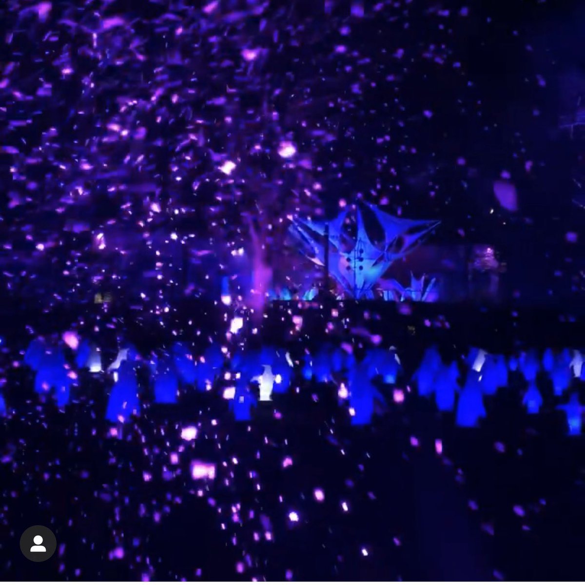 Loving the March of the Penguins at the Philladelphia zoo's #luminature and of course our #polarvortex and other <a href="/OriginateNow/">The Originators</a> #lightfestival 
.
.
.
#happyholiday #lightfest #lightshow #lightsfestival #lightart #zoo #phillyzoo #philadelphia #artinstallation #installationart