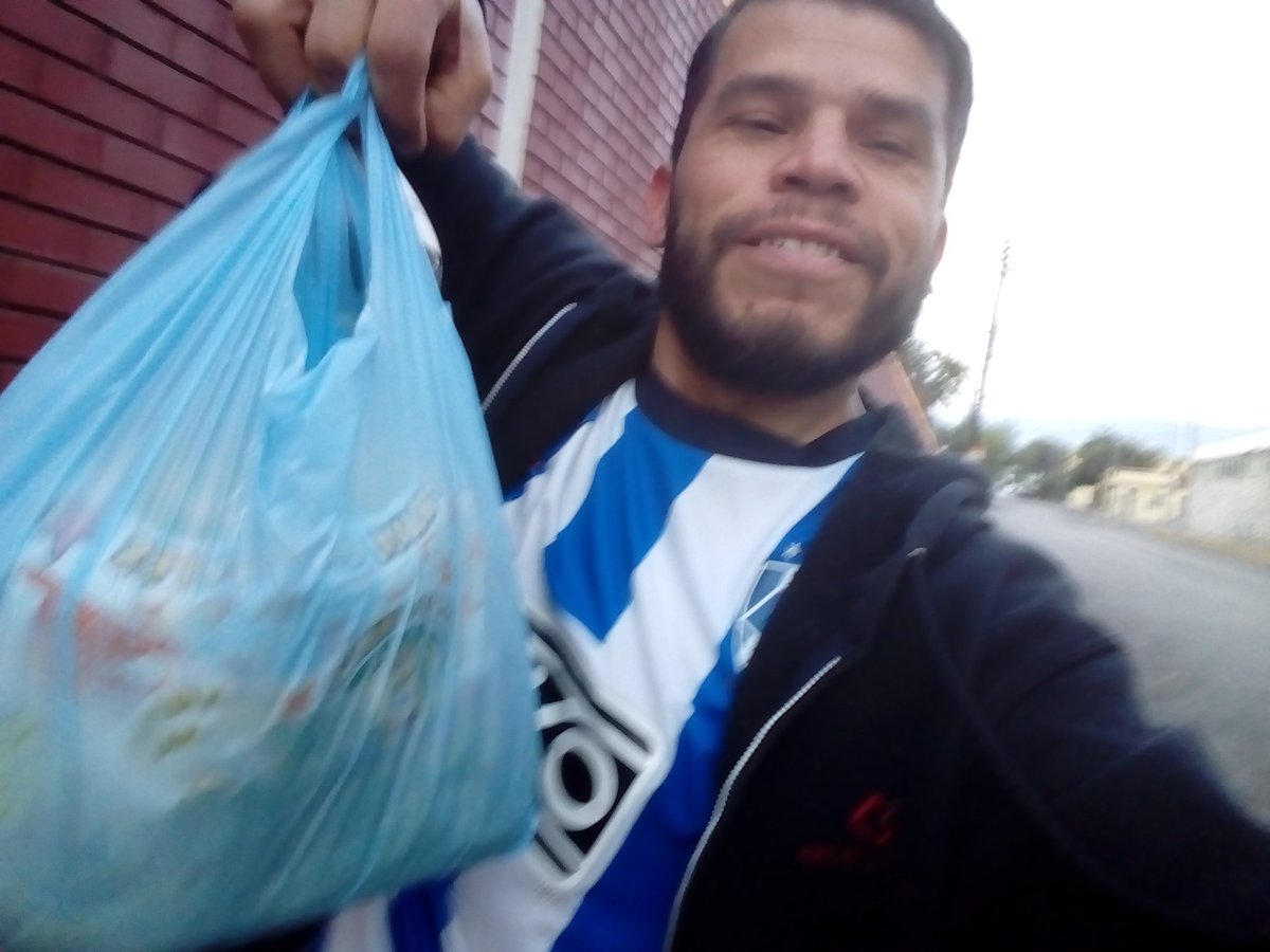 frankie840113's tweet photo. Confirmen si ya fueron por la barbacoa con la camisa de los #Rayados bien puesta
#FollowFinalista https://t.co/UPnoc60cBn