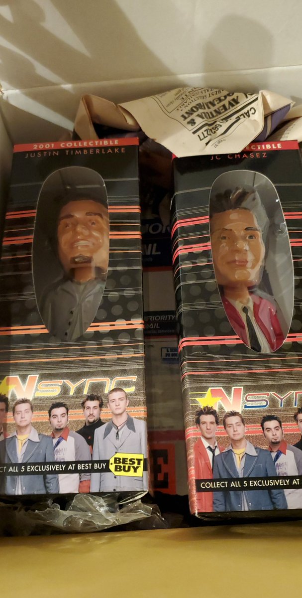 MoneyFairy's tweet photo. When you're packing up your life and come across these gems @NSYNC #bobbleheads https://t.co/GMSkOMHkhk