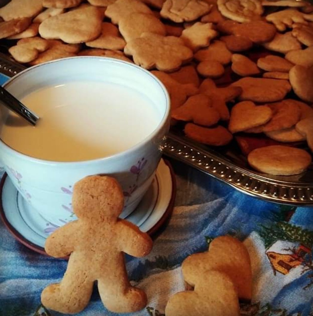 Kekseeeee
Cookies 💥🔥😋
#cookies #inspiredailylife #2019in5words #krümmelmonster #winner