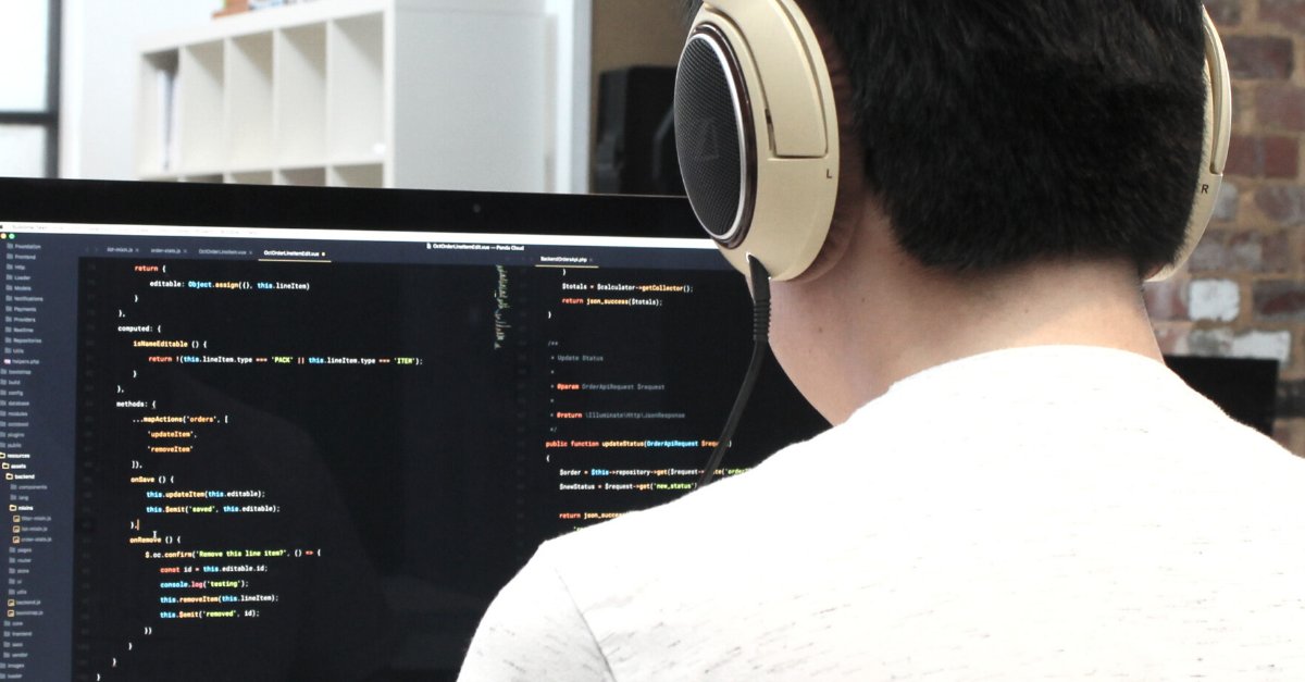 With just two days left of 2019(!), <a href="/weareabstrakt/">Abstrakt</a> explores the "changing landscape of web design" over the past year and what developments to expect in 2020 🤖 buff.ly/39nc9rA