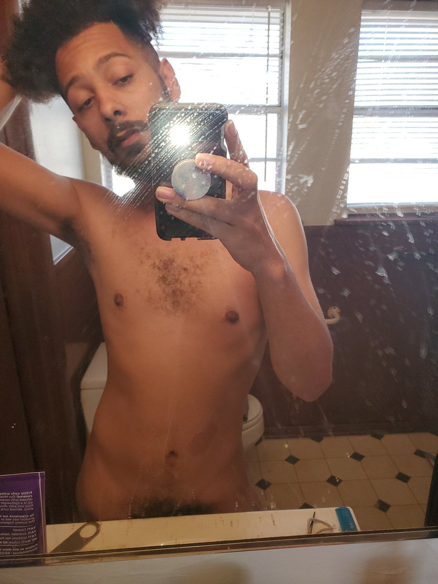 Wickedfun4's tweet photo. Wow you cant even tell I've been at home with the flu. We gays are amazing at always looking good. https://t.co/IN94mrD4f0