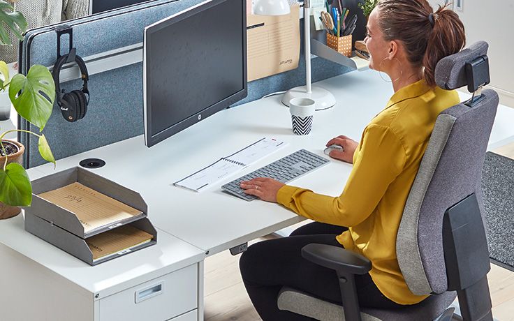 They say an untidy desk leads to an untidy mind. 

Here are some simple tips on how and why to keep your desk tidy at work. 

buff.ly/32EnOOn via@ajproductsuk #productive #feelgoodatwork