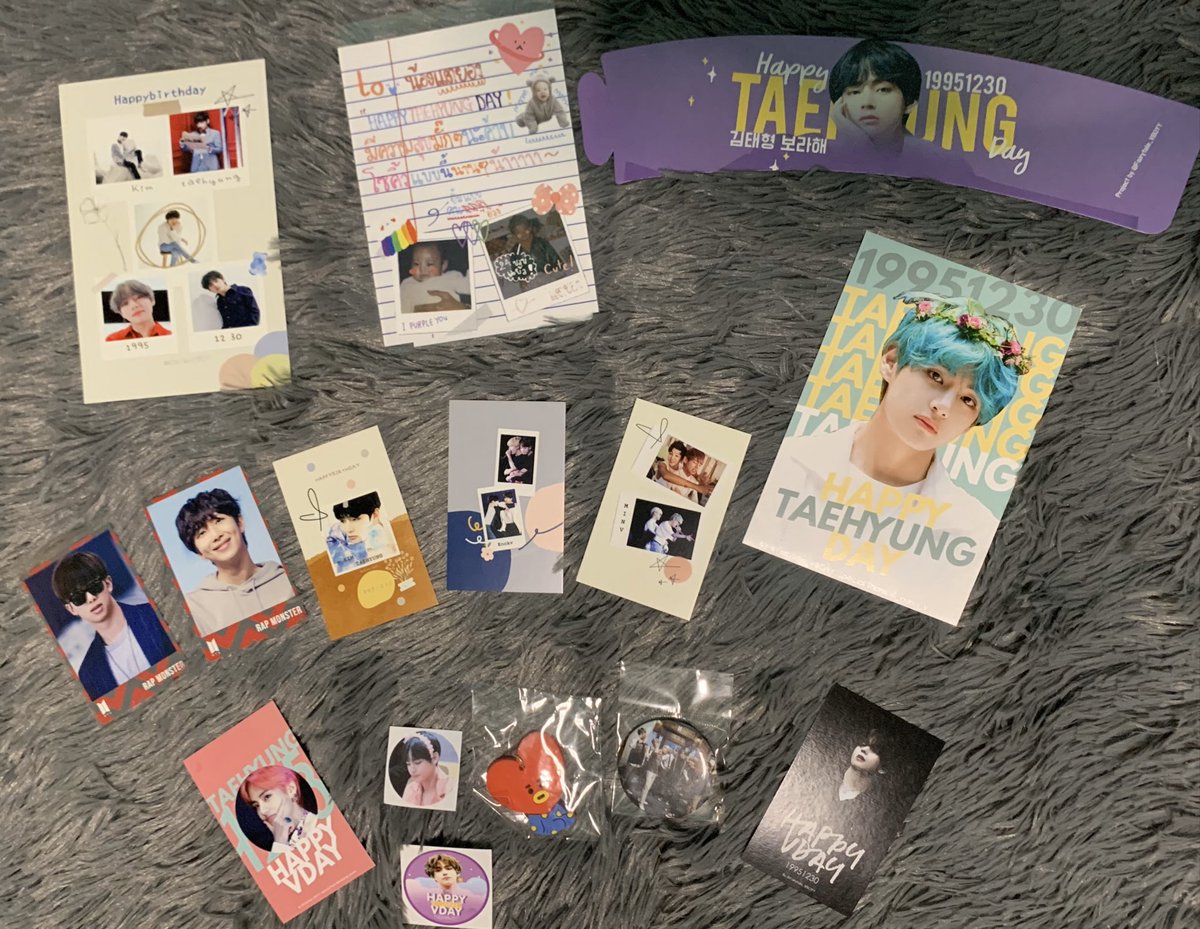 Taetaeth3012's tweet photo. ขอบคุณทุกๆโปรเจ็คที่มาแจก&แลกโปรเจ็คทั้งที่สยามแล้วก็ส่งมาทางไปรษณีย์นะคะ🙏🙏💜🥳🎉🎉#HappyTaehyungDay #Tae_BM #คิมแทของแจก #Giveawaybyhearttips #HappyTaehyungDay19951230
#BDAYtomyshiningV #GoodBoyTaehyungDay
#JinNightAndWinterTae ถ้าลืมแฮชแท็กโปรเจ็คใครต้องขออภัยด้วยนะ(1) https://t.co/YSSWsTmCex