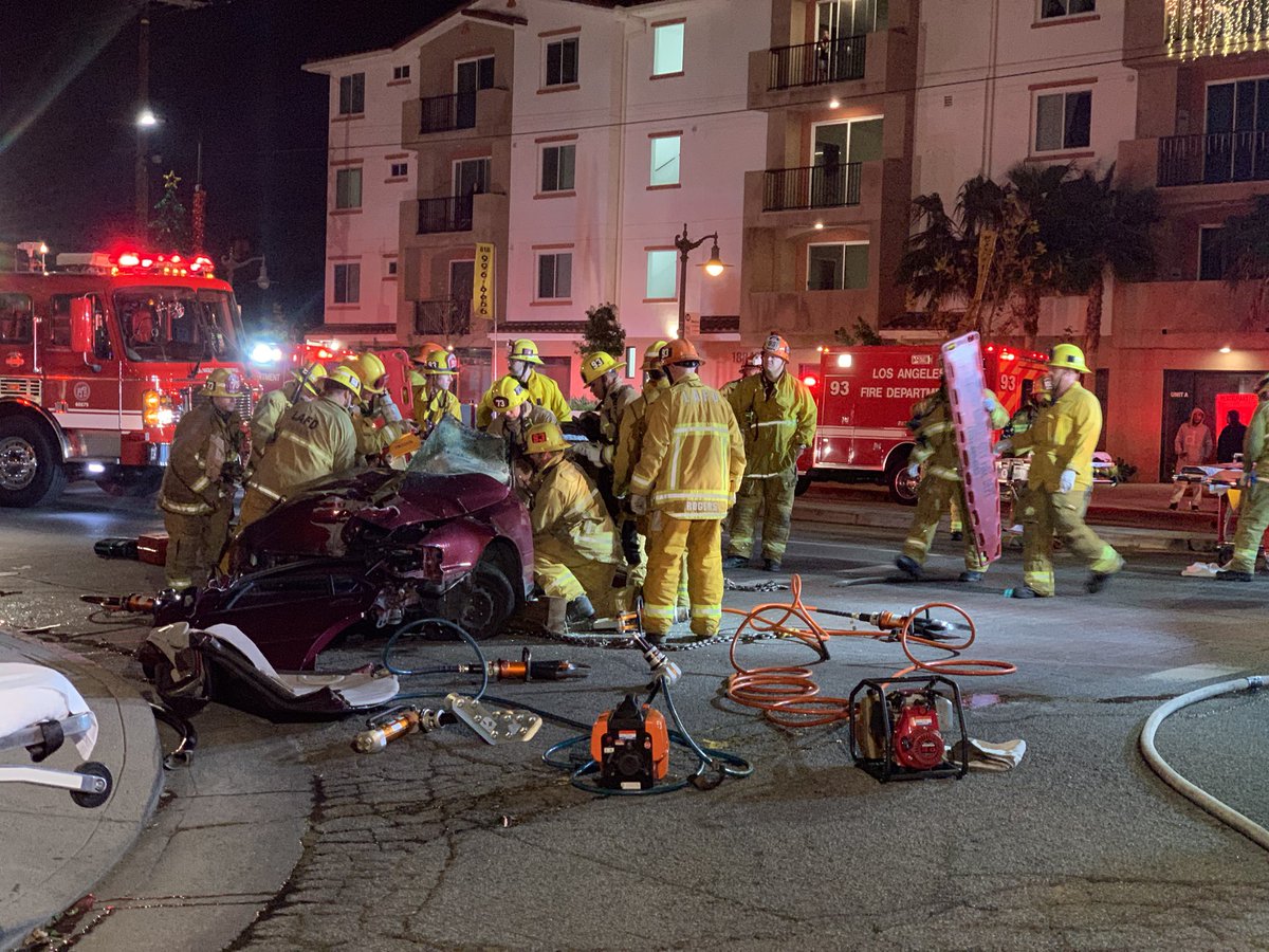 EastBayFirePhoto tweet media