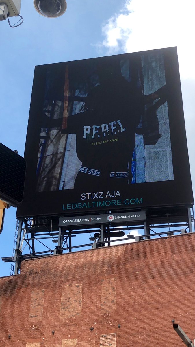 CoachAceM_'s tweet photo. I’ve done a lot in 10 years but this took the cake. (Aug 2018)
About 2 months after grams ascended & shit felt hopeless, #ledbaltimore gave us all the biggest push & reminder that WE ARE LEGENDS; I thank them everytime that we cross paths.
Easily THE moment of the decade 🏁 https://t.co/a876bMy790