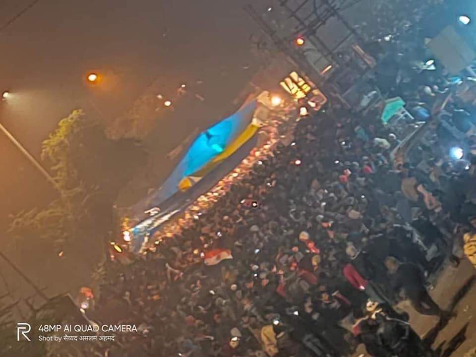aeshadab's tweet photo. शाहीन बाग़
#IndiaAgainstCAA
#NoToNPR
#NoToNCR https://t.co/QWPTKGOmGF