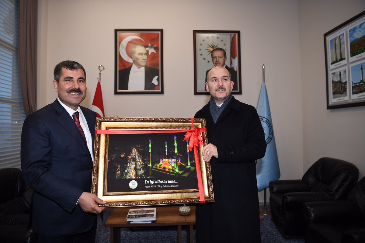 Feyat_ASYA's tweet photo. Yeni terminalimizin açılışına teşrif ederek mutluluğumuza ortak olan İçişleri Bakanımız Sayın Süleyman Soylu’yu nazik ziyaretleri ve desteklerinden dolayı şahsım ve hemşehrilerim adına şükranlarımı sunarım. https://t.co/xjlj4Oijj1