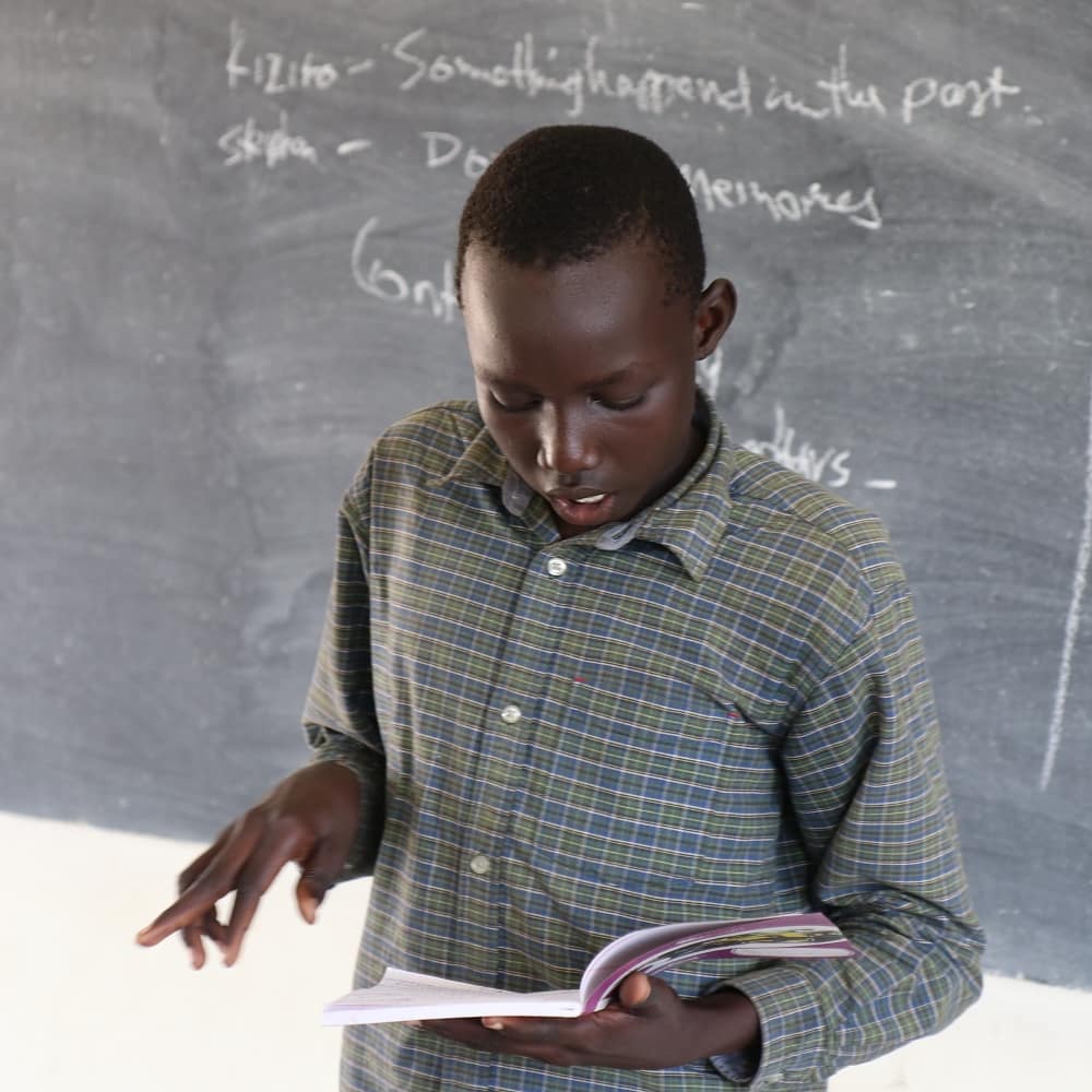likikiri's tweet photo. Listening to and presenting #stories of gender norms is part of the every day work @likikiri 's 2019 #GisaLab in #Juba #SouthSudan | Listen to the voices of students from Sadaka Primary School as they #ReStorySouthSudan | More to come in 2020 <listen> #ReStoryingSouthSudan #SSOT https://t.co/kQAAexupzb