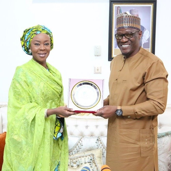 ToyinSaraki's tweet photo. I wish Their Excellencies @AbdulfataAhmed and @AhmedOmolewa, Former Governor and First Lady of #KwaraState every blessing as they celebrate their birthdays #thisweek, and an excellent new year in advance.
#happybirthday #everyblessing #amen https://t.co/pDu3rS7DU1