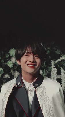 balenciagajjeon's tweet photo. — to the brightest star in the universe • • • • happy birthday Tae, I love you so much 💜💫

#OurPreciousWinterBearV
#HappyBirthdayTaehyung 
#HAPPYVDAY 
#HappyBirthdayV
#BeautifulSceneryTaehyung
#OurPreciousWinterBearV
#BornToVLoved
 #가장깊은밤에더빛나는별빛_우리태형 https://t.co/86nsmrs4lf