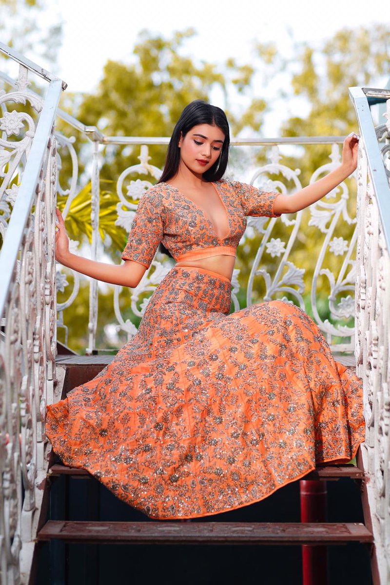 Stare at the world as if you own it within yourself 😌🤗✨ Dress Courtesy : @hilodesignco Styling - #srihithakotagiri 📸 - @allu_kamal