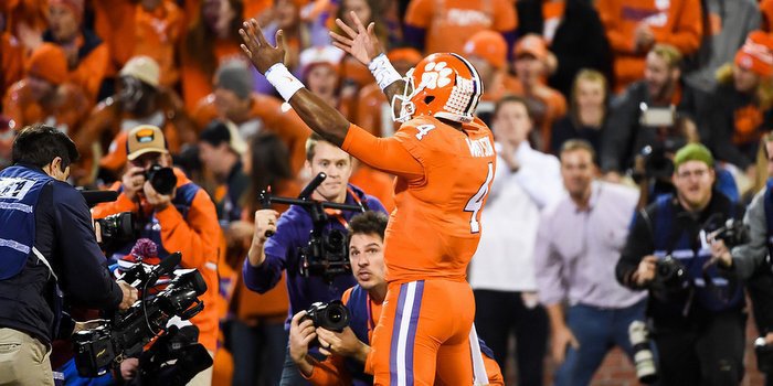 ClemsonTigerNet's tweet photo. Deshaun Watson named CFB Athlete of the Decade: https://t.co/BrZl5REBPA https://t.co/THaXczcmB2