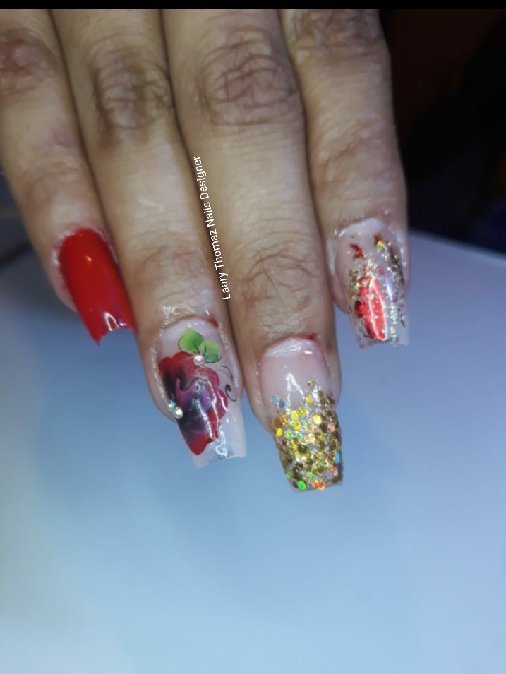 Larissa00116116's tweet photo. Colocação de acrigel ❤😍 https://t.co/qKxRCkDEja
