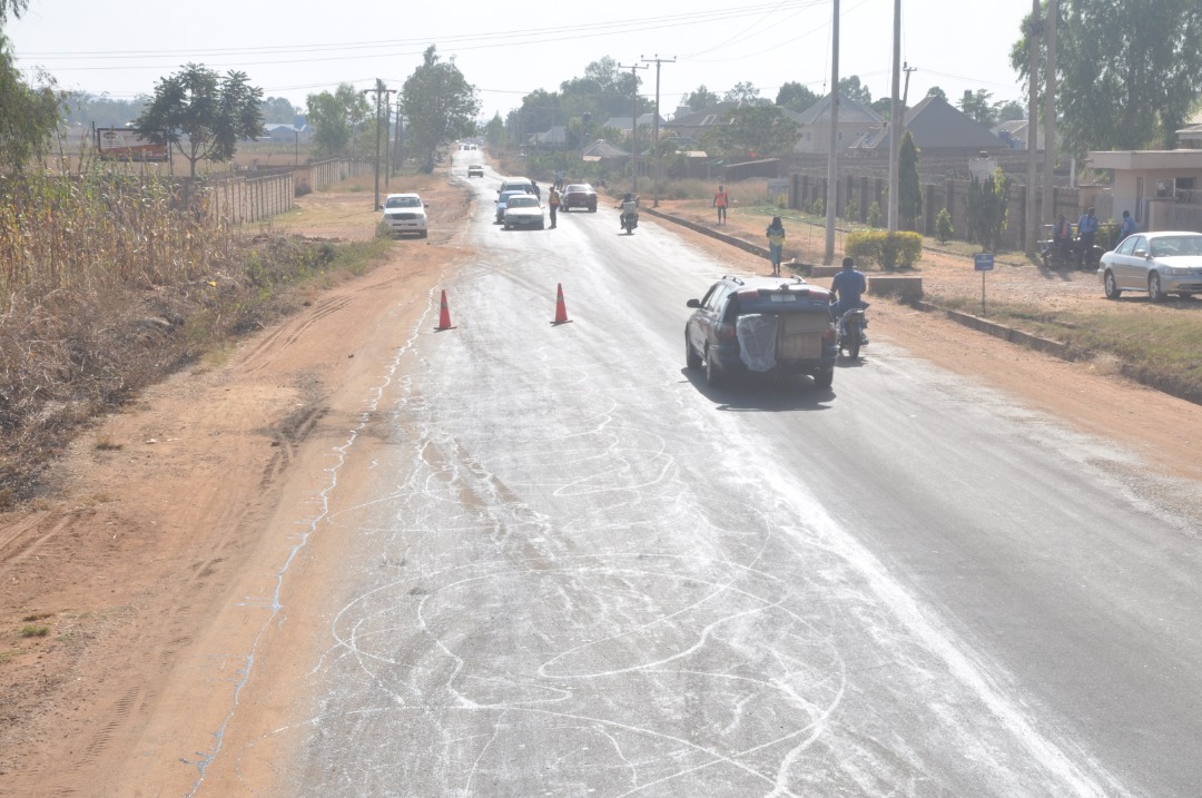 YateghteghSKY's tweet image. It's worthy of notice that citizens can speak out about their concerns with the way the affairs of the state are administered. #OperationZeroPotholes is a timely policy Project in Jos. Kudos to @SimonLalong and ministry of @PlStateGovt for this commendable intervention.