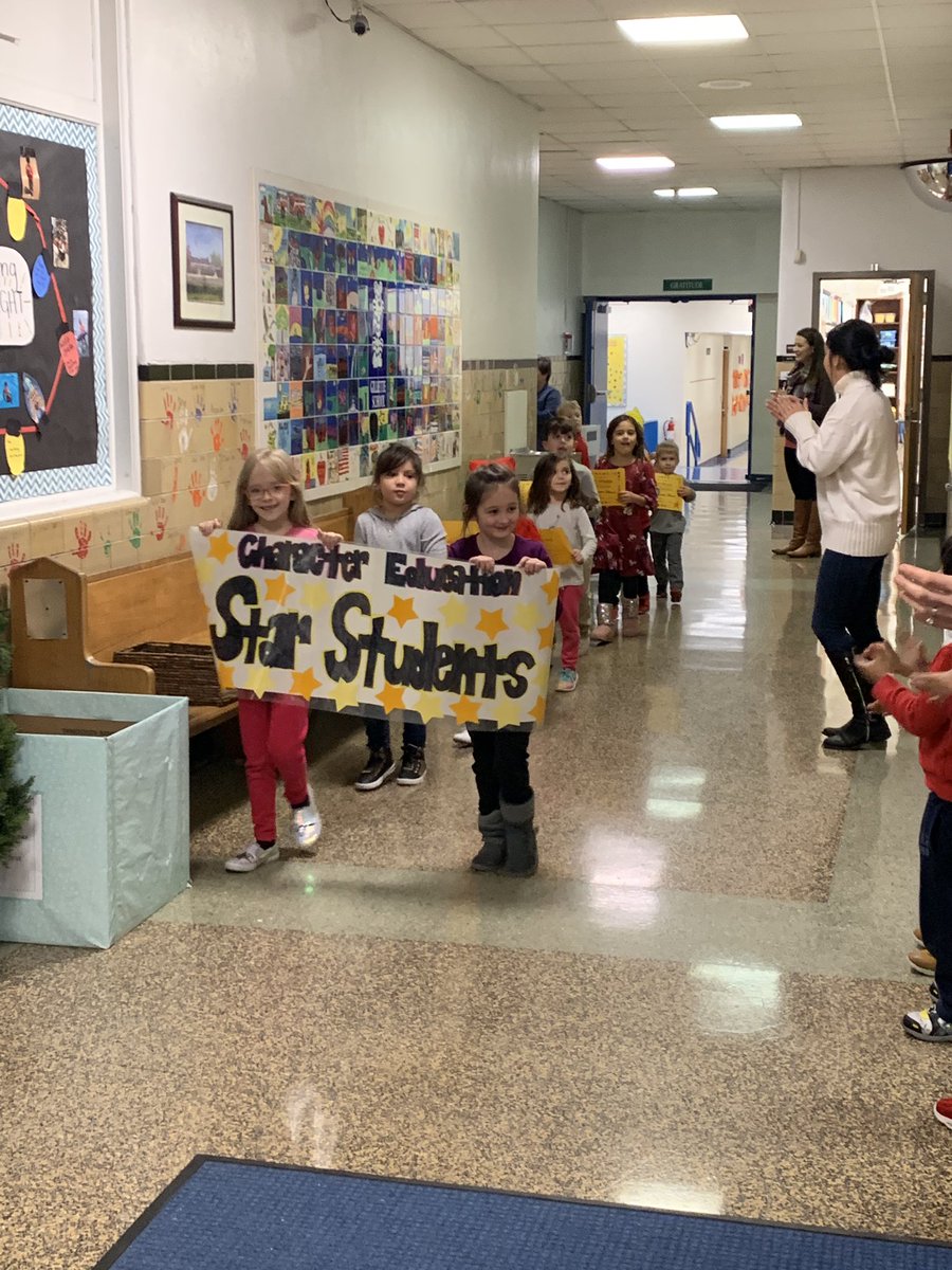 Gillette School tweet media