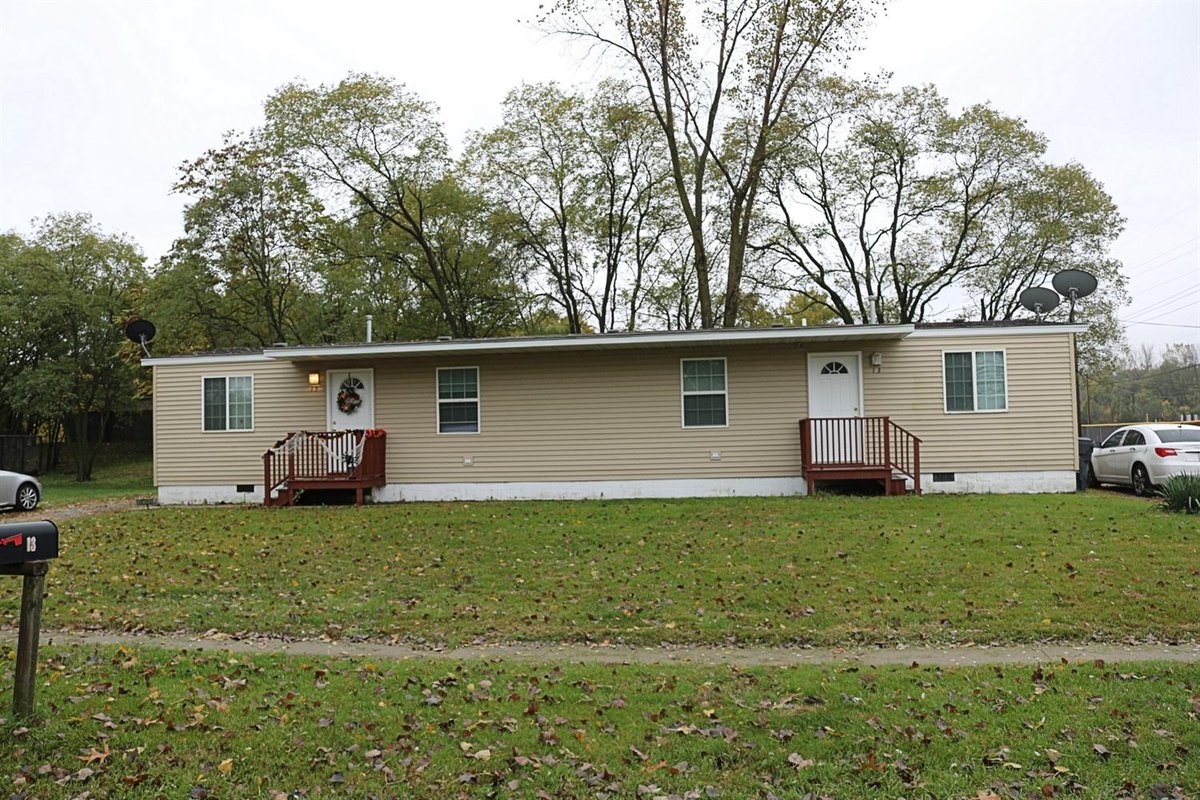 daspecks's tweet image. Check out my #listing in #NewChicago #IN  #realestate #realtor tour.corelistingmachine.com/home/CKYHLL