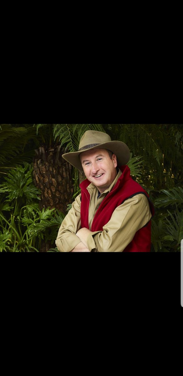 daverhinosmith's tweet photo. @OfficialPDC 
When did 
Andrew Whyment
qualify for the darts.
Richie Edhouse double. 🤣🤣🤣🤣 https://t.co/Xykcs5E5ez