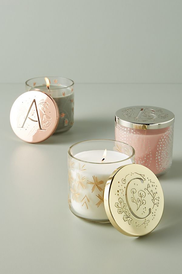 Anthropologie's tweet photo. Simply scent-sational! Visit our Instagram Stories today to find the perfect candle for your personality. https://t.co/HotExXtUN8 https://t.co/dlEY0OEQjS