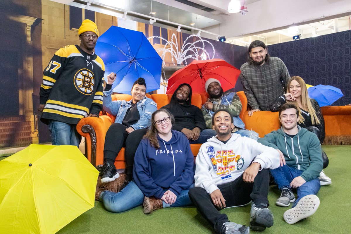 Superfly's tweet photo. We're entering the final stretch of our #FRIENDSPopUp in Boston! We'll be open until January 5th, but then it's safe to say we'll be on break...
(📸: Boris Apple, Marc Barry) https://t.co/2cPyWPyOo9
