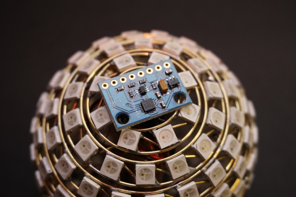 jipraus's tweet image. There is gonna be a #ledsphere upgrade! 🎅 Also, the power switch broke up🤦‍♂️