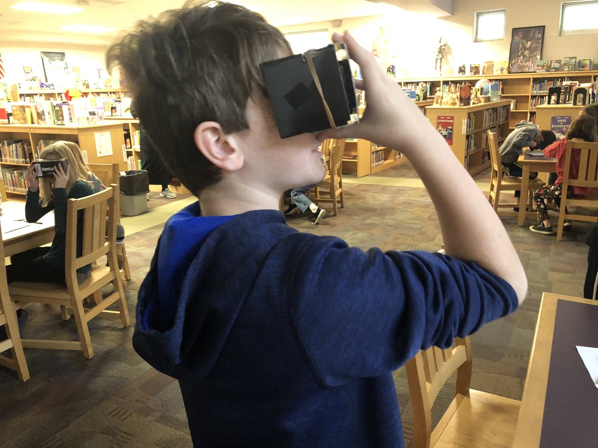 Another successful VR exploration of Jamestown with Mrs. Little and Mrs. Beemer’s 5th grade classes! We ❤️ VR!!! <a href="/FRESWarriors/">Flat Rock Elementary</a> <a href="/pcpsstem/">PCPS STEM</a> <a href="/kmteach23/">Katrisha Little</a>