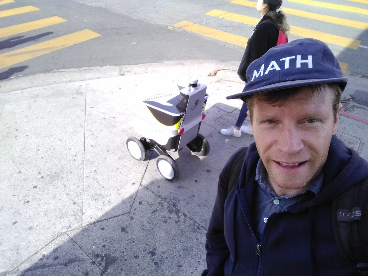 tuser5555's tweet photo. @AndrewYang PostMates delivery robot w8ing patiently for the Walk Sign to cross the street lol!π#YangGang #AndrewYang #Yang2020 #securethebag #securetheyang #YangGangLove #FreedomDividend #yangmediablackout #ubi #math https://t.co/qAtFKIeUt7