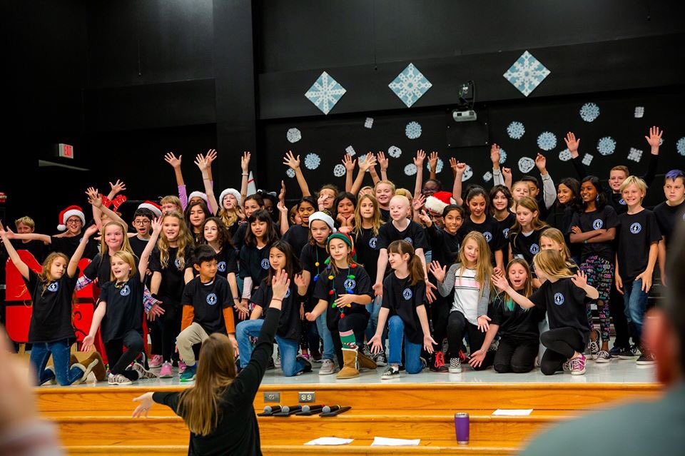 BPEMakesMusic's tweet photo. Bravo performs! We went to @PoetswalkSH last night to perform and sing for residents. Today, we performed for @RidgeviewMS choir and orchestra classes! @rrisdfinearts @BPECatTech @BlacklandPTA https://t.co/ghcxfTAo0x