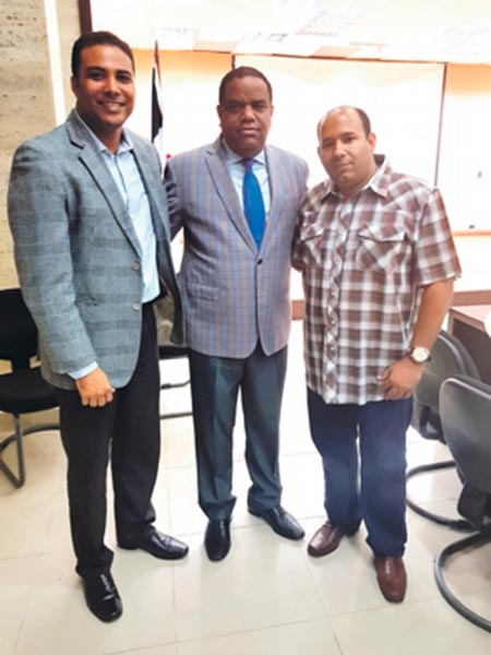 República Dominicana

ANUNCIAN EL TORNEO NACIONAL DE AJEDREZ

fideamerica.com/index.php/repu…