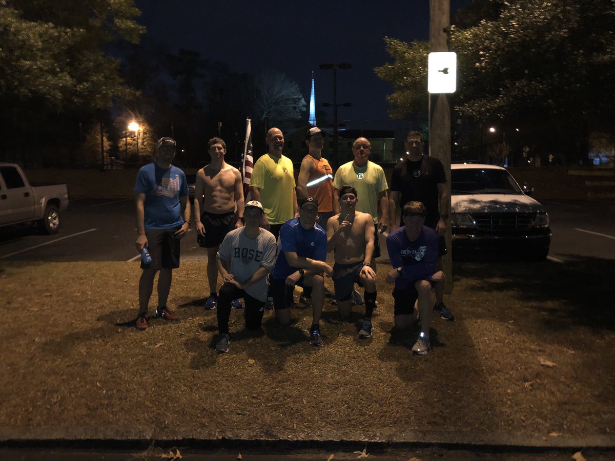 #RunStrong went long today with two options. We had 45 minutes to do: 
Option 1 - 4.5 miles
Option 2 - 6.5 miles