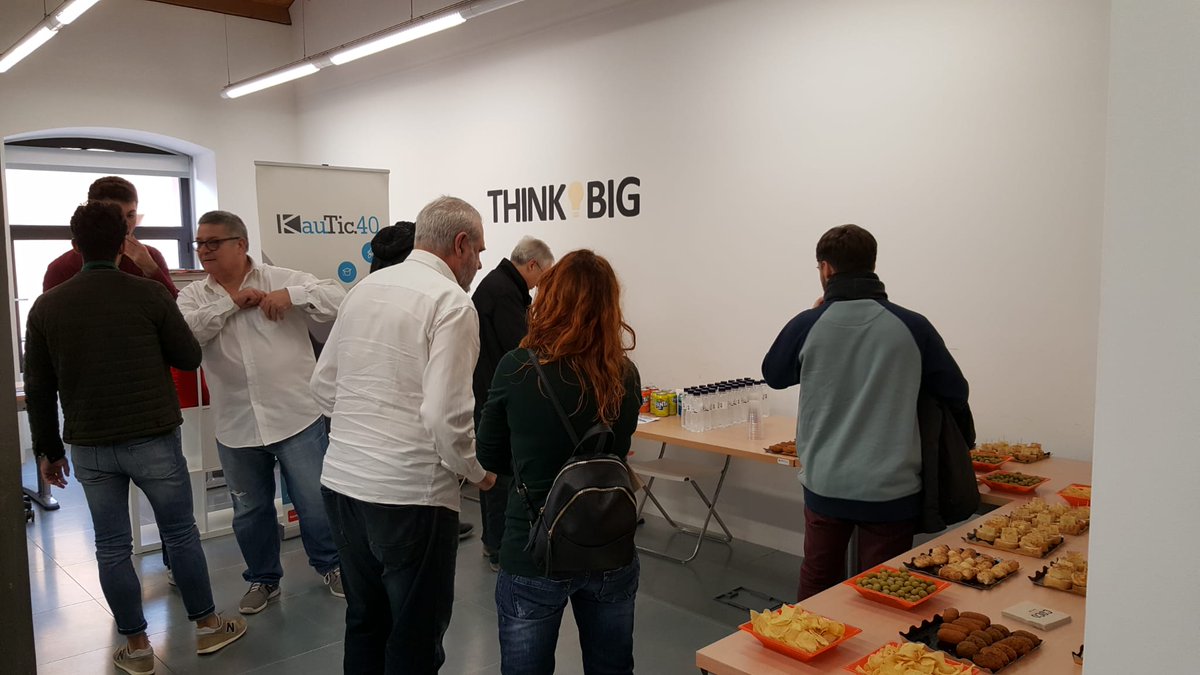 Avui hem realitzat la jornada de tancament de la 6a edició de <a href="/Kautic40/">Kautic40</a>, on també han participat altres emprenedors/es. Ha girat entorn a fonts públiques de finançament, gràcies a una interessant presentació del David Embid, Project Manager a Leitat.<a href="/ajterrassa/">Ajuntament de Terrassa</a> <a href="/Leitat/">Leitat</a> <a href="/Orbital40/">Val</a>