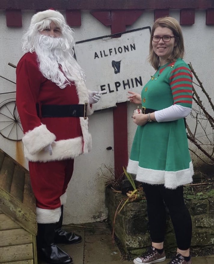 davidgilroyBVT's tweet photo. I bumped into this fellow & a helper today. He was visiting the boys and girls in preschool He reminded the boys and girls that they have to stay good for another while yet and most certainly not to be Elfin’ around #irishsanta #ireland @Motherfocloir #roscommonpeople #athboy https://t.co/ltoIGaaW8I