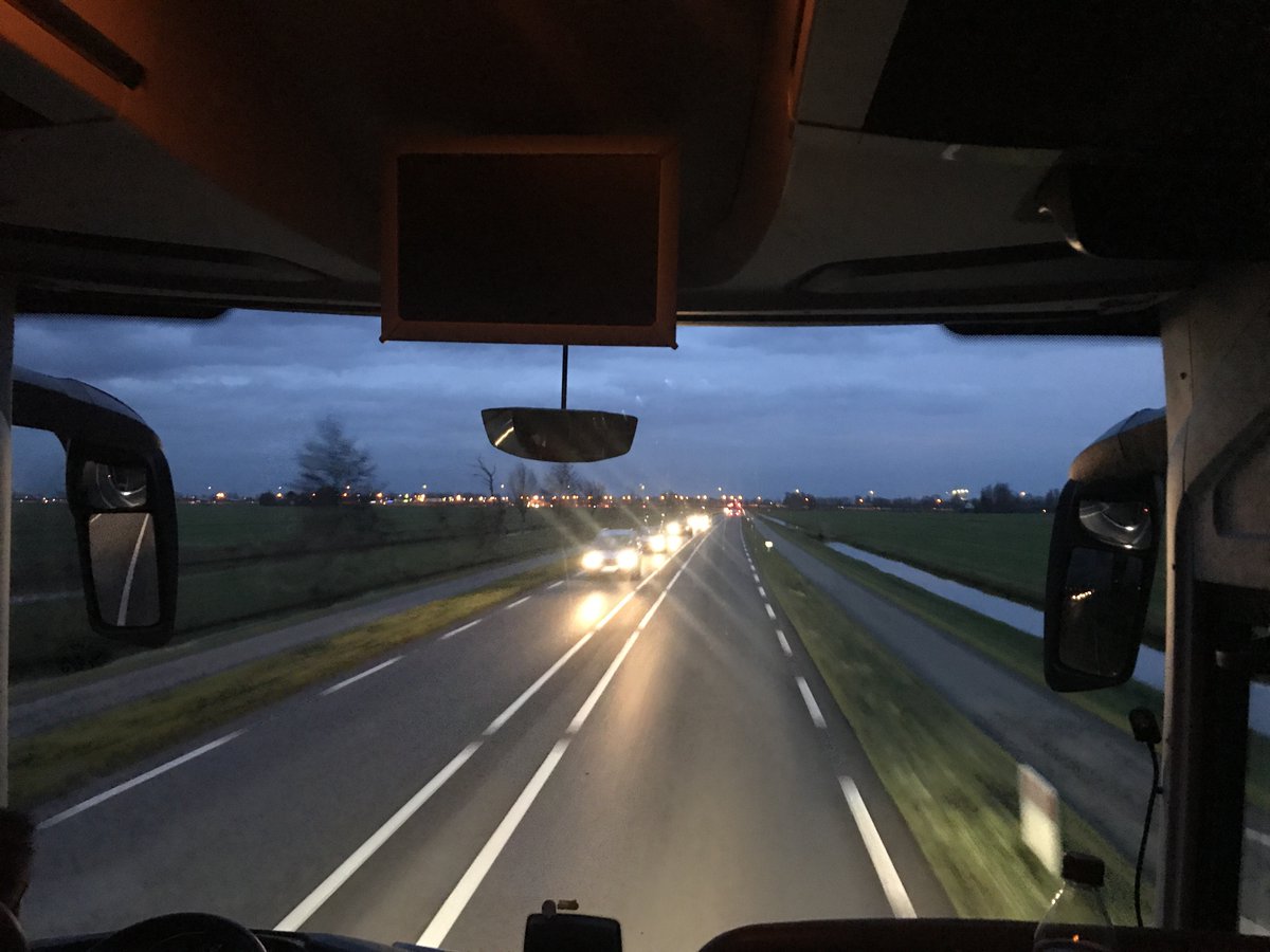 1Stedoco's tweet photo. We zijn onderweg naar Spakenburg. Om 19:45 begint de wedstrijd tegen IJsselmeervogels in de 2e ronde van de #TOTOKNVBbeker #ijsste https://t.co/i8tpzDjcL2