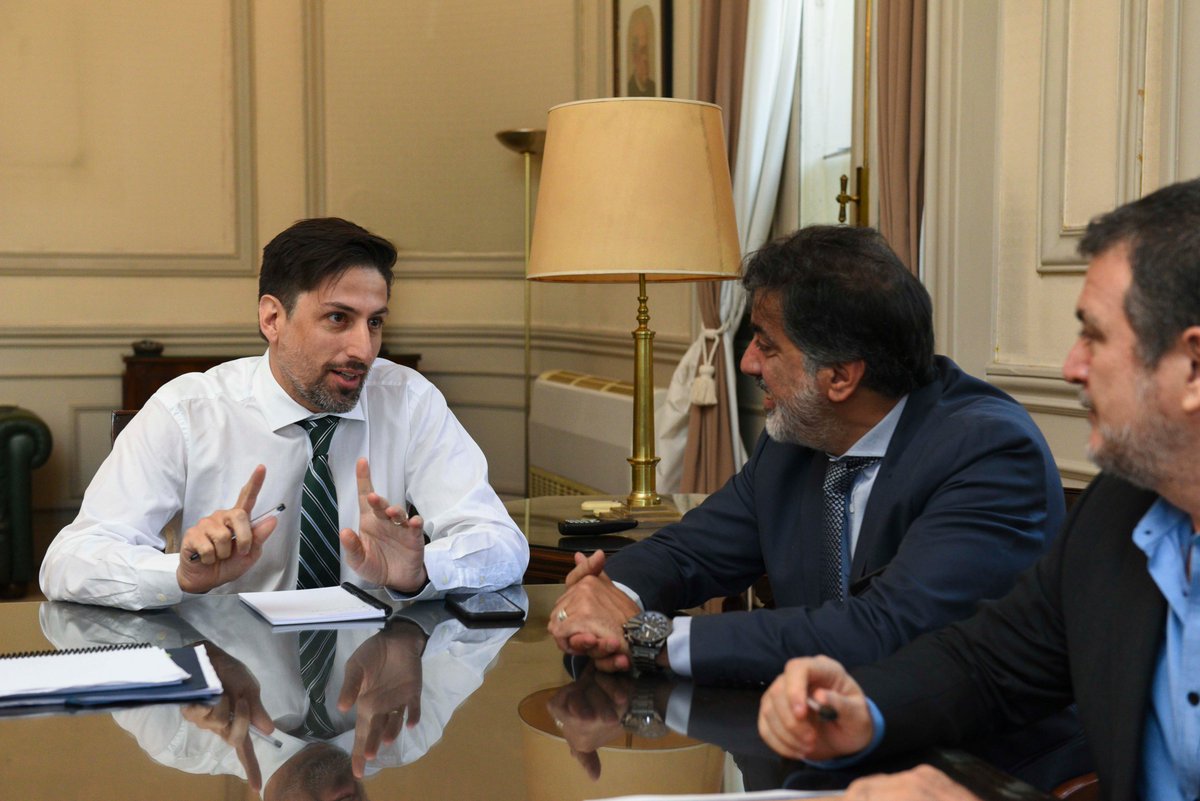 El Ministro <a href="/trottanico/">Nicolás Trotta</a> se reunió con el Secretario de Medios, Francisco Meritello, en el Palacio Sarmiento.