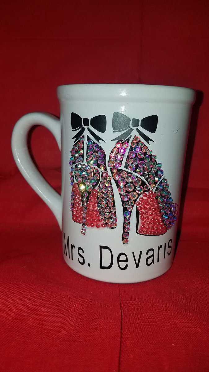 Blacfoxtails tweet media