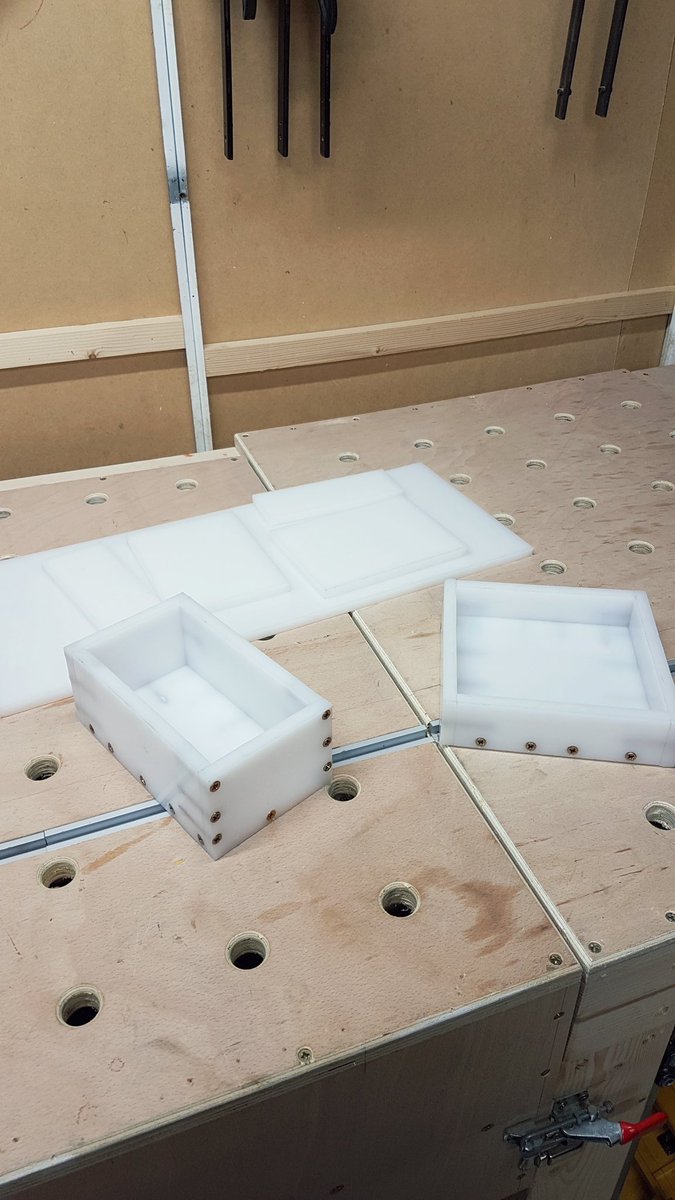 CasualDIY's tweet photo. My lates YouTube video is out. And this time I'm making moulds for resin casting from HDPE plastic.
If you into working with resin then check out my video:
https://t.co/FVELK8LQM4
#resin #epoxyresin #resintutorial #resinpro #hdpemould #maker https://t.co/Sel4hnAqwz
