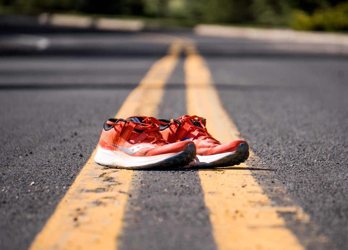 RunMovements's tweet photo. Ben jij er klaar voor om je hardloopschoenen aan te trekken en je beste marathon ooit te lopen in april 2020?

Je hebt nog een week om je aan te melden voor het begeleidingstraject van Running Movements coach @GertJanWassink 🔥 Meer info 👇

https://t.co/vAgITwZu1d…/ https://t.co/mdapmDIfBl