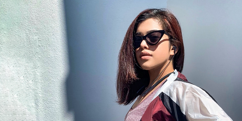 gonoise's tweet photo. Flex your #music. Flex your #style with Noise Tune FLEX #BluetoothNeckband
Modelled by Shreya Shetty

Shop Now: https://t.co/BzpzAyx0Ss

#designedforcomfort https://t.co/mf51MoogW1