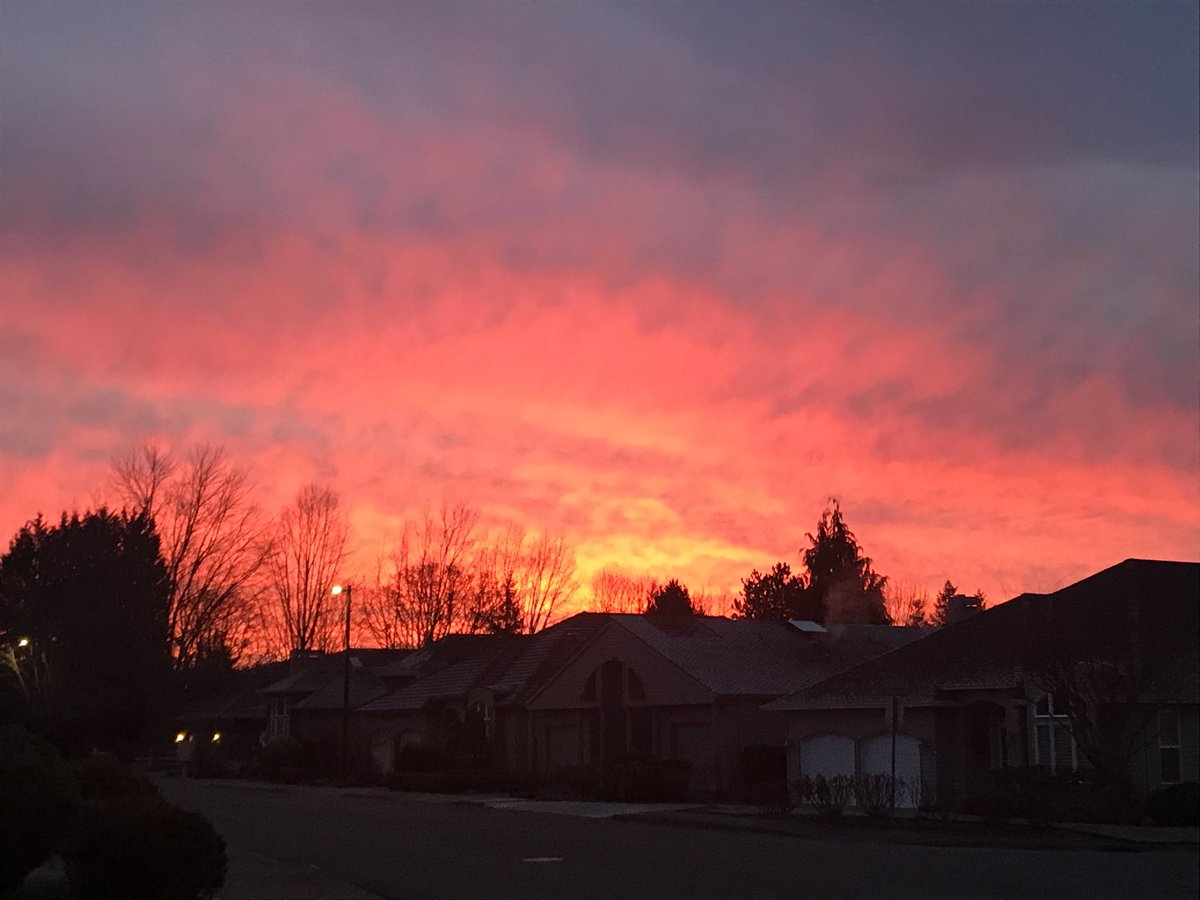 alynmc's tweet photo. @NWSPortland NW Portland https://t.co/anT17jKS9q