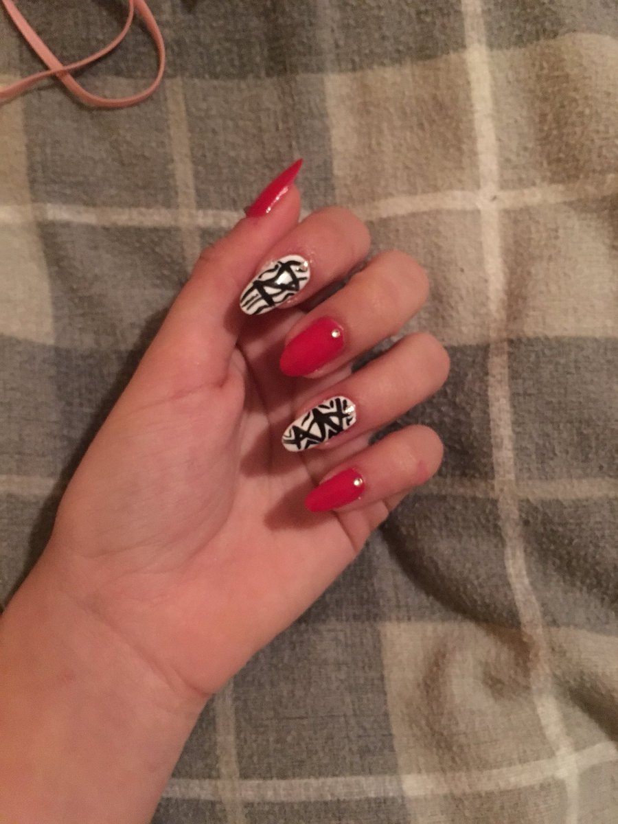 2019 biterken tek basarım sizsiniz canım tırnaklarım  ...