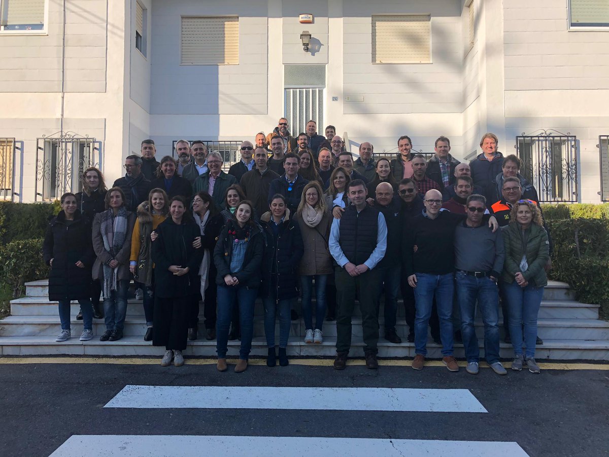 YaraIberian's tweet photo. 📌 Hoy estamos celebrando en #Almería nuestro #TeamBuilding 🆙 Hemos organizado una visita a la Estación Experimental @Cajamar 'Las Palmerillas', un centro tecnológico de referencia en #agricultura intensiva mediterránea 🔬 @ADNAgroFood
#SomosAgro, #SomosEquipo ▶️ #OneYara https://t.co/mNO4ZNOk7N
