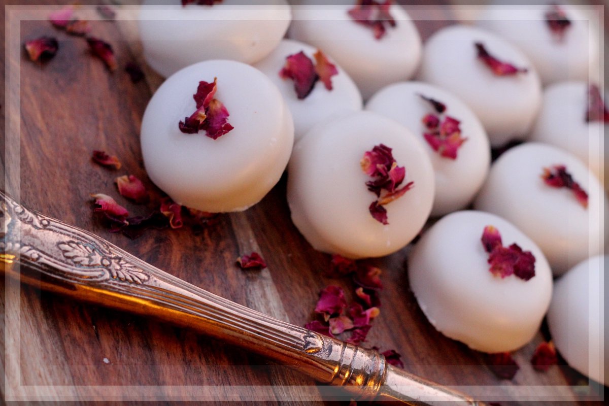 DEADLINE is TODAY by 7 pm to pre-order - Gourmet Gâteaux Napolitaines! DON'T MISS IT... - mailchi.mp/a71913aaf7e9/d…