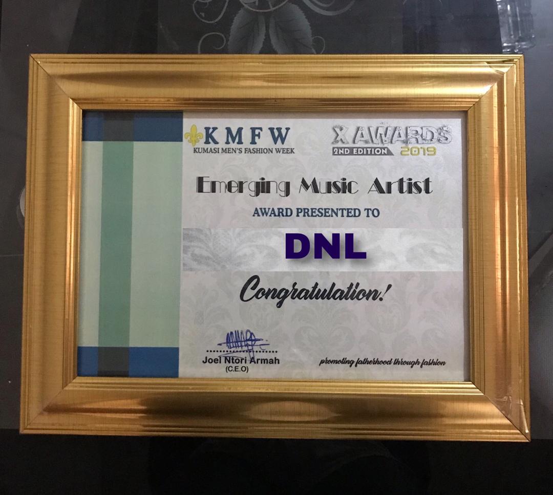 DNL4real's tweet photo. Was the Emerging Music Artist at the Kumasi Men Fashion Week &amp; Awards 2019 which happens last month. Thanks to all who voted for me.

#DNL 
#Jungstar https://t.co/amsFHzMsgJ